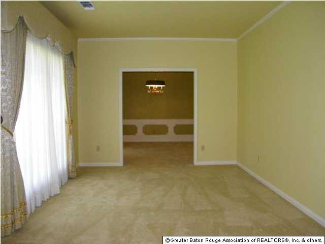 8743 Trinity Avenue Baton Rouge, LA 70806 - Photo 4 of 13 Gallery Image 4