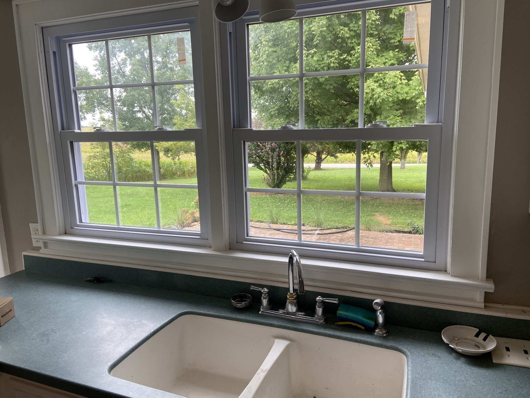 11495 Guthrie Road Guthrie, KY 42234 - Photo 43 of 43 a room with furniture and a window