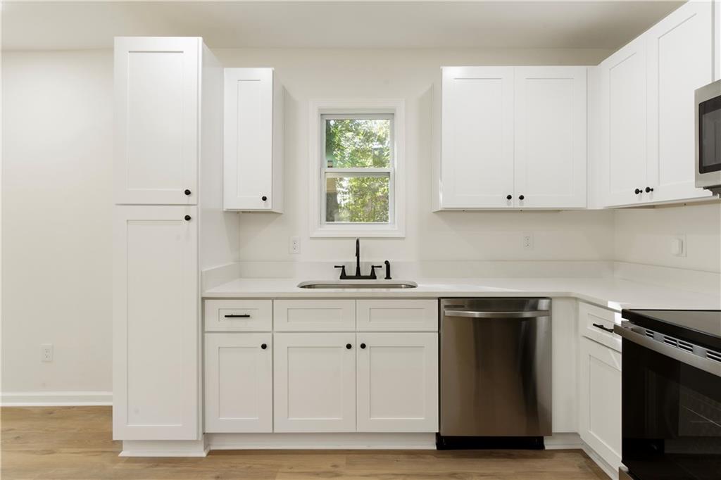1015 Sims Street Southwest Atlanta, GA 30310 - Photo 17 of 41
