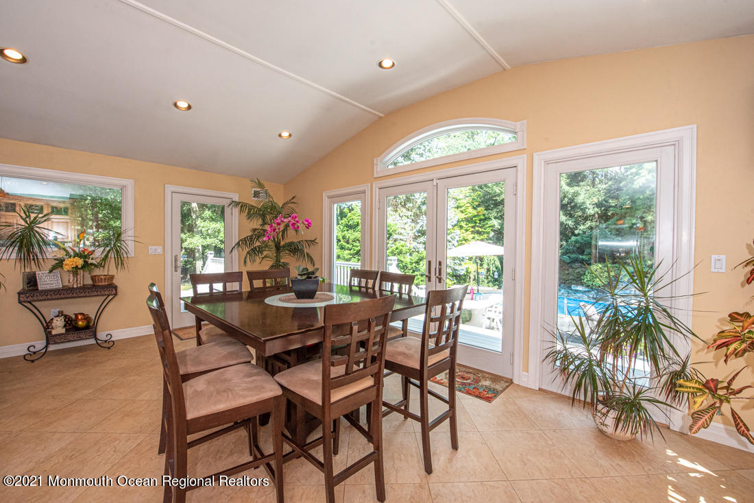 164 Ely Harmony Road Freehold, NJ 07728 - Photo 16 of 48 Spacious dining area