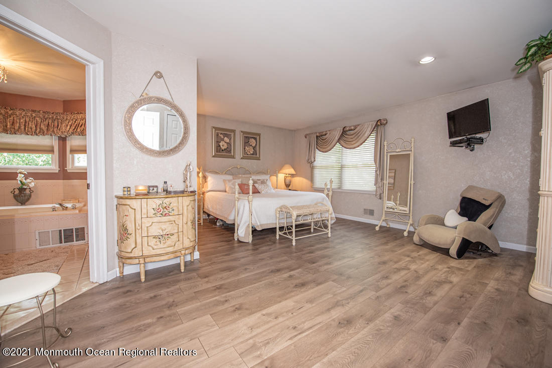 164 Ely Harmony Road Freehold, NJ 07728 - Photo 23 of 48 Master BR
