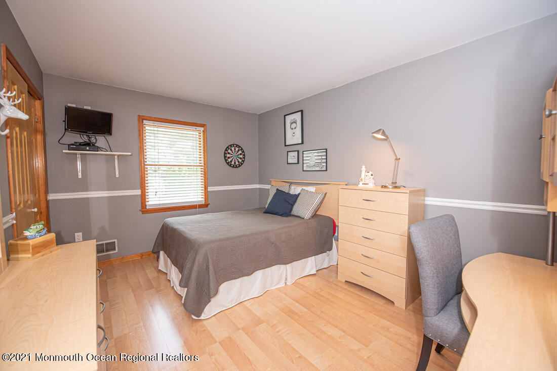 164 Ely Harmony Road Freehold, NJ 07728 - Photo 27 of 48 BR #2
