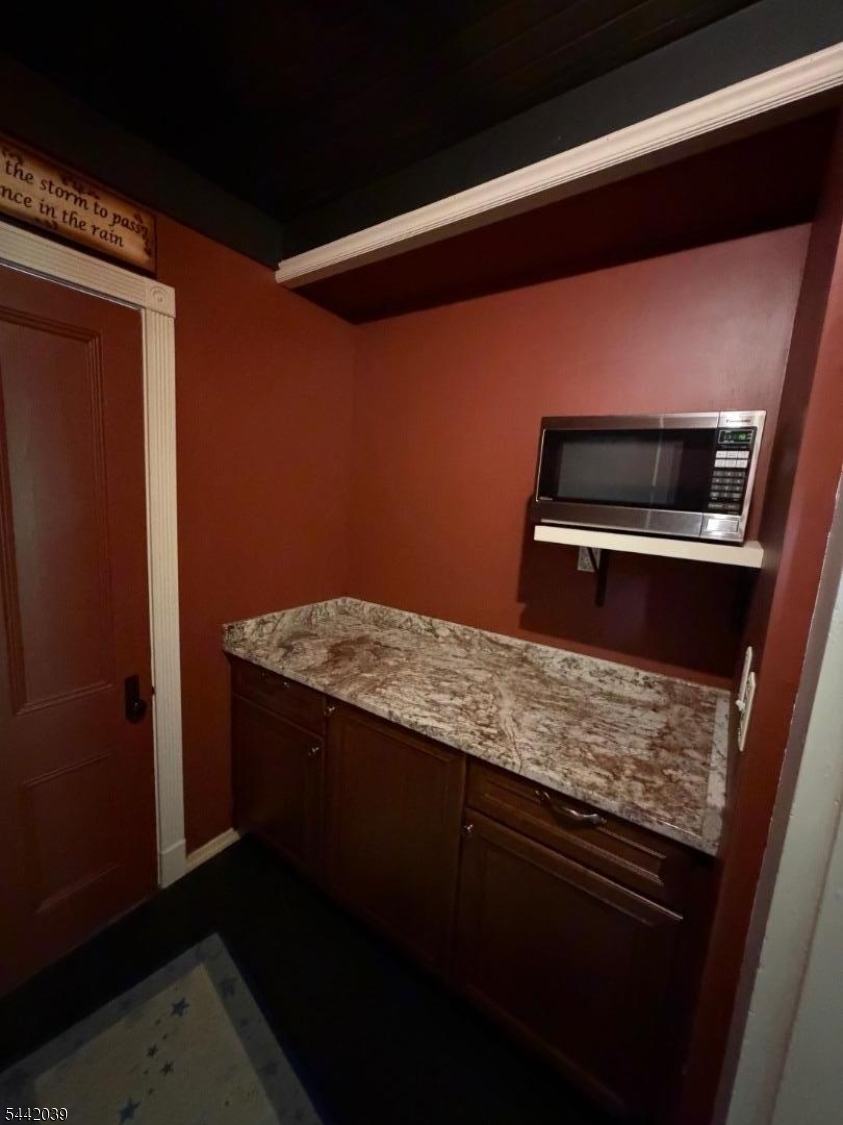 689 Bartley Road Flanders, NJ 07836 - Photo 18 of 37