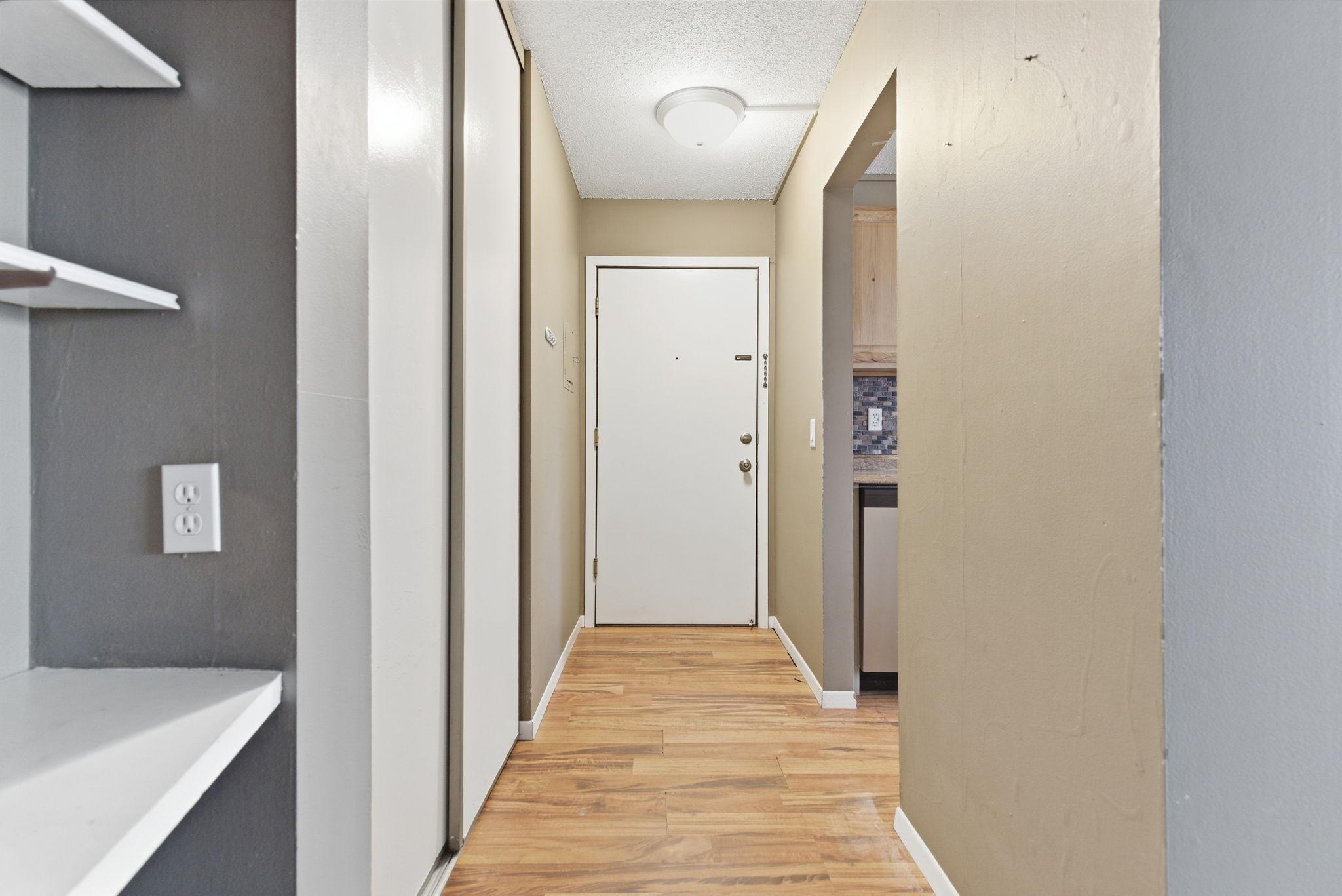 1023 Smetana Road, Unit 6 Hopkins, MN 55343 - Photo 3 of 14