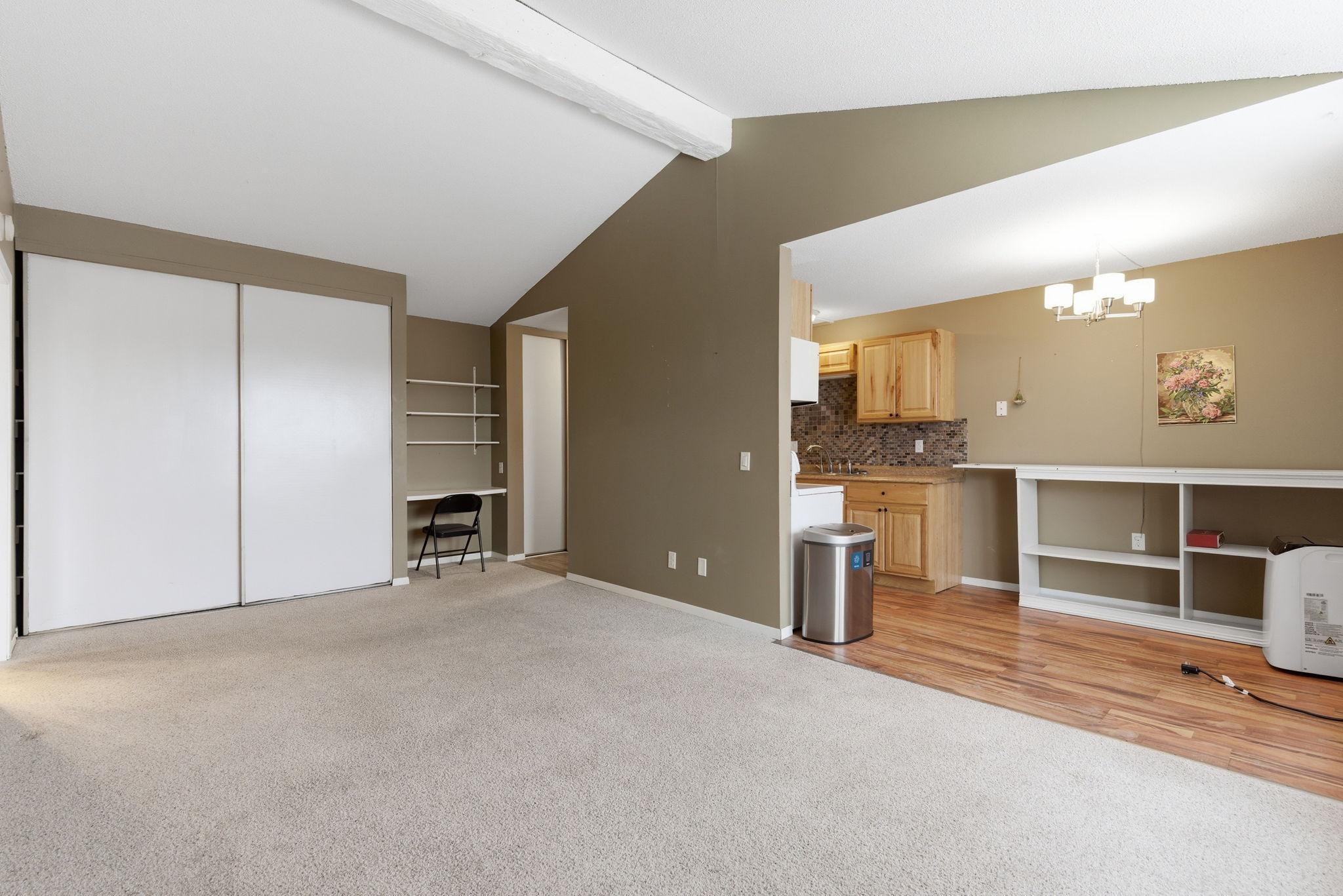 1023 Smetana Road, Unit 6 Hopkins, MN 55343 - Photo 5 of 14