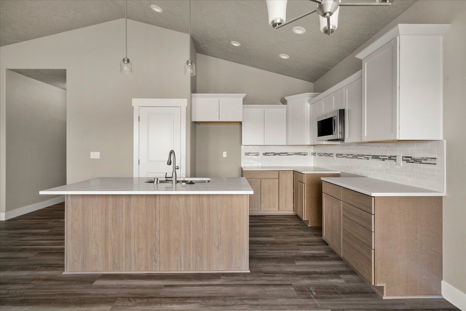 8398 North Oak Street Spokane, WA 99208 - Photo 11 of 30 Gallery Image 11