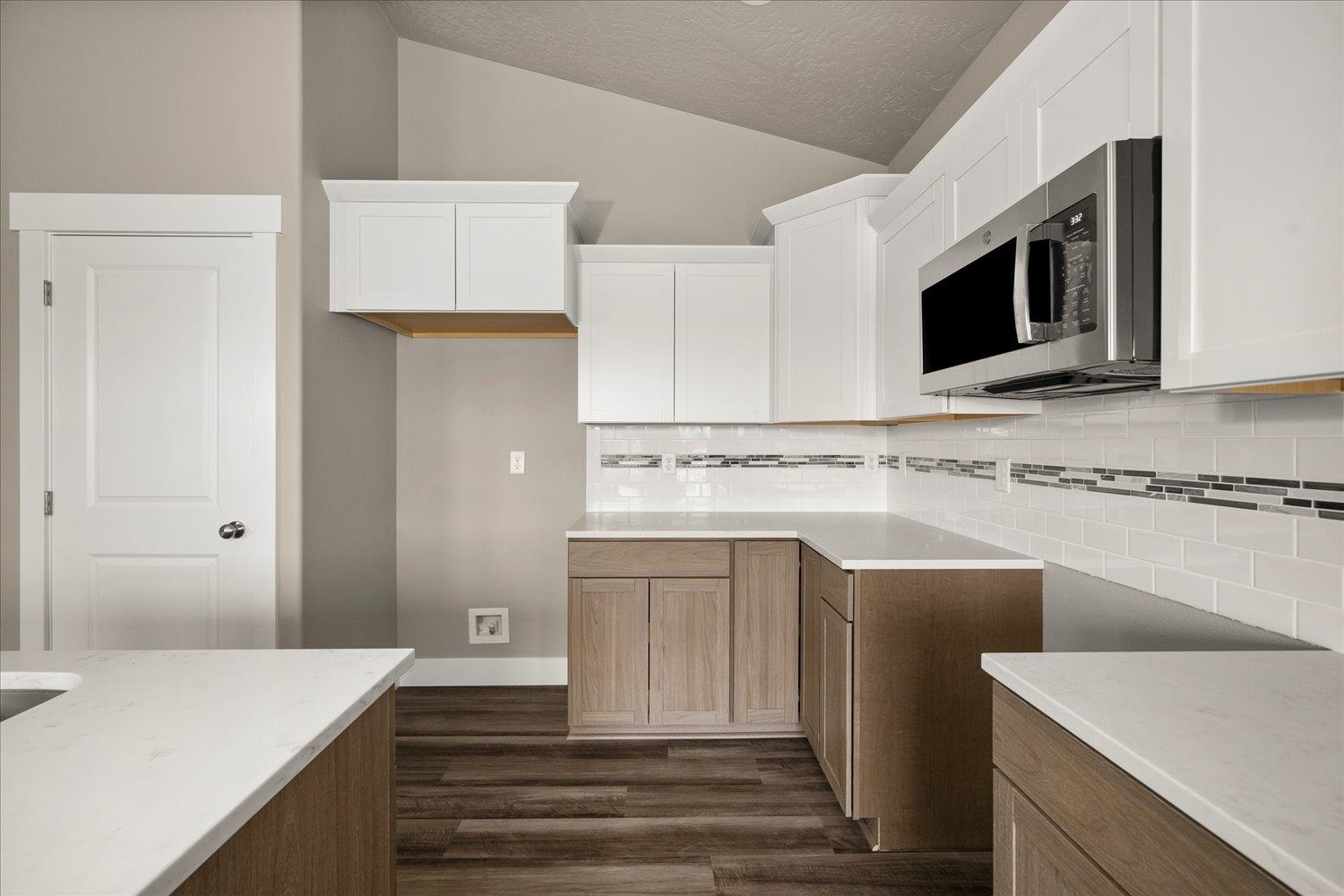 8398 North Oak Street Spokane, WA 99208 - Photo 12 of 30 Gallery Image 12