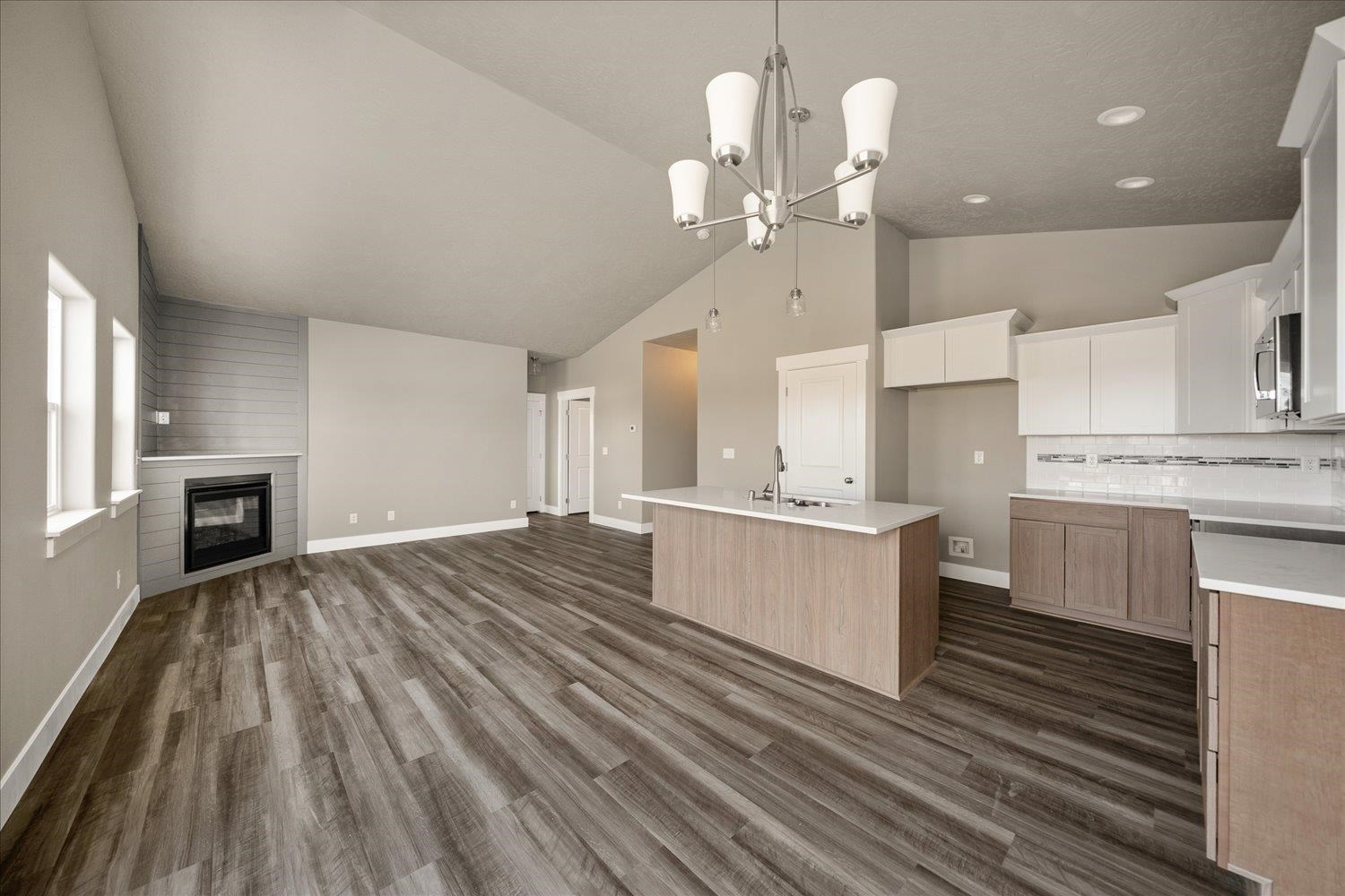 8398 North Oak Street Spokane, WA 99208 - Photo 13 of 30 Gallery Image 13