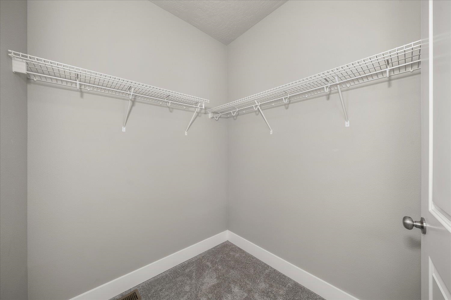 8398 North Oak Street Spokane, WA 99208 - Photo 16 of 30 Gallery Image 16