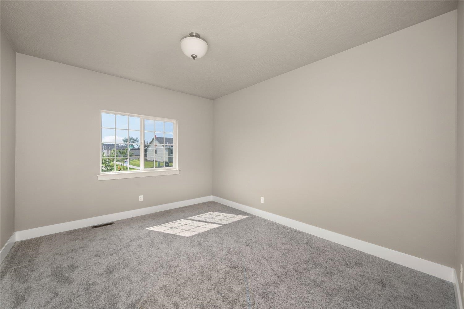 8398 North Oak Street Spokane, WA 99208 - Photo 18 of 30 Gallery Image 18