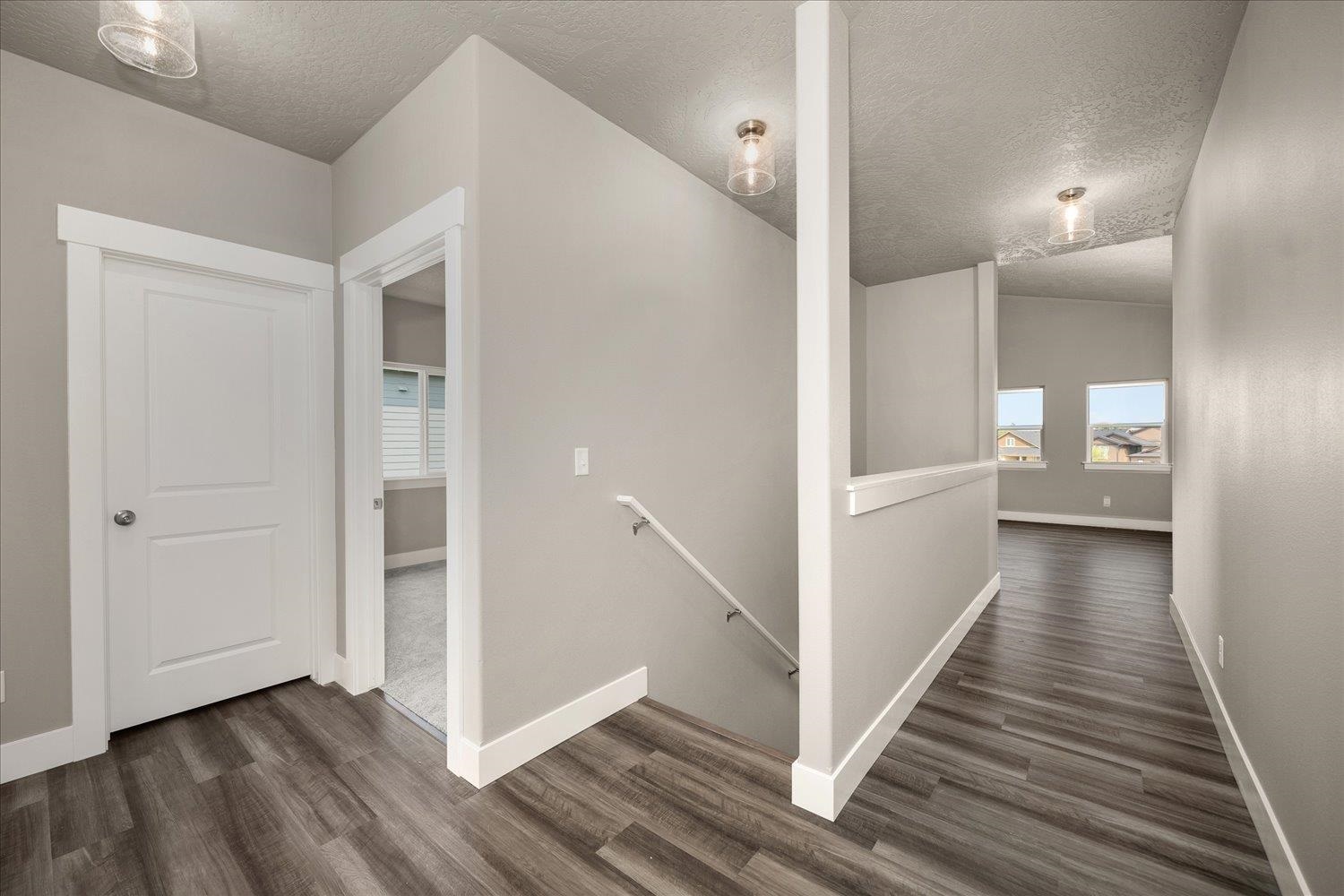 8398 North Oak Street Spokane, WA 99208 - Photo 4 of 30 Gallery Image 4