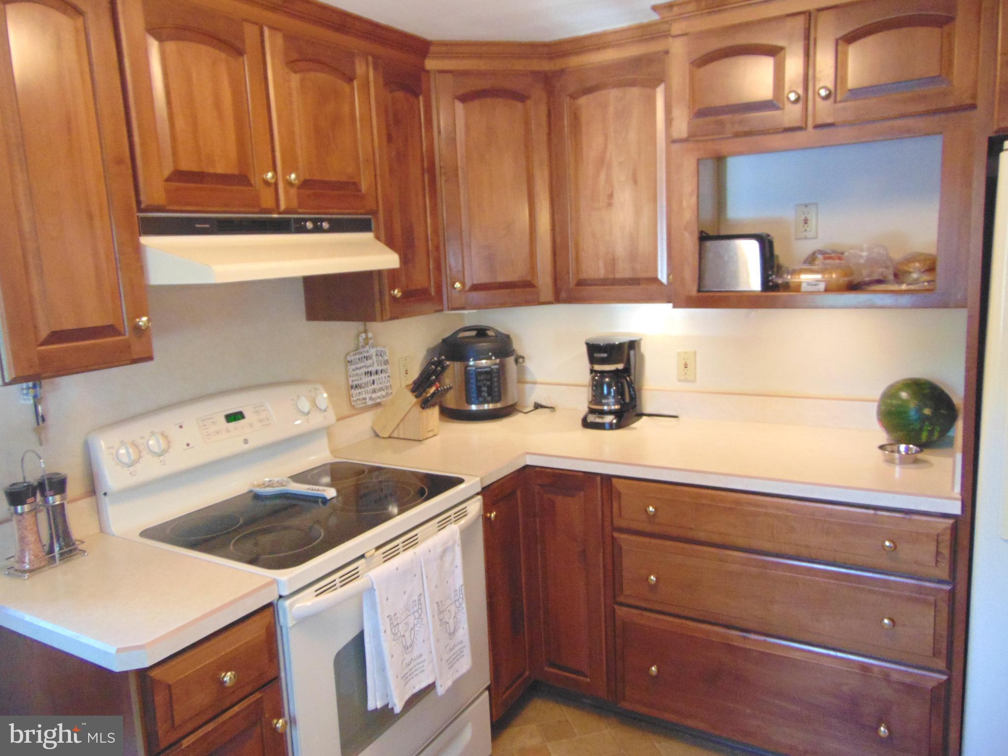 1325 Miller Road Pottstown, PA 19465 - Photo 2 of 25