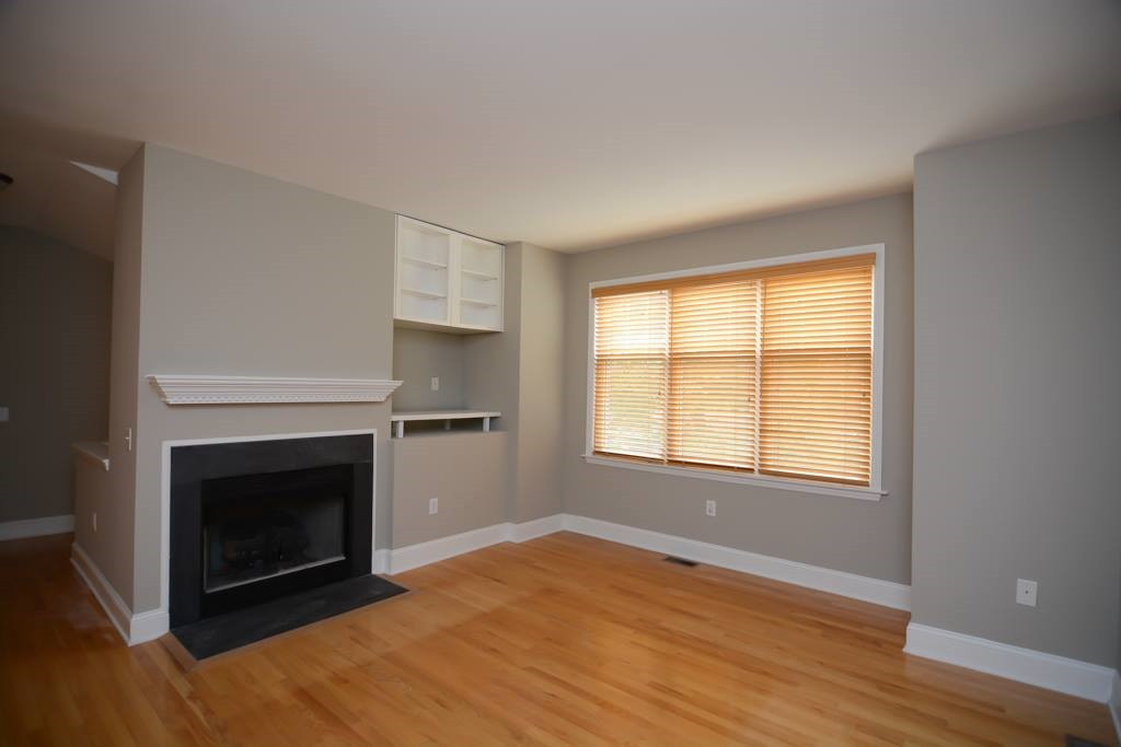 606 Scales Towne Court Raleigh, NC 27608 - Photo 9 of 22 Photo 9
