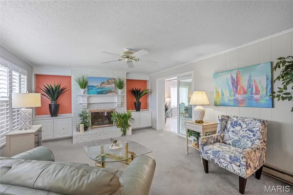 $335,000 | 839 Meadow Acres Lane, St. Louis, MO 63125