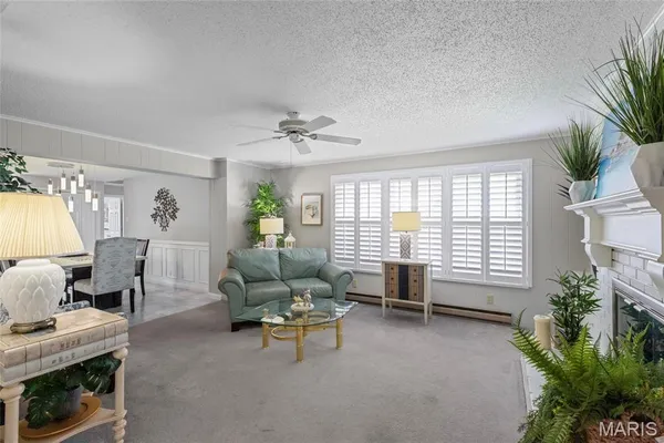 $335,000 | 839 Meadow Acres Lane, St. Louis, MO 63125