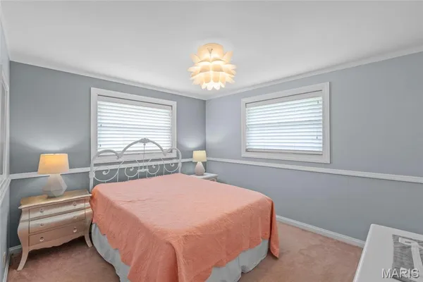 $335,000 | 839 Meadow Acres Lane, St. Louis, MO 63125