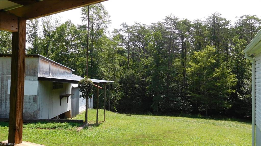 1334 White Rock Road Pinnacle, NC 27043 - Photo 15 of 27 Large Detached garage/workshop space.