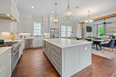 $875,000 | 5035 Arrowhead Street, Baton Rouge, LA 70808