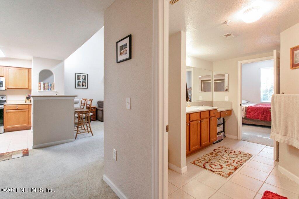 8550 Touchton Road, Unit 2136 Jacksonville, FL 32216 - Photo 12 of 44 8550 Touchton Rd Unit 2136 (15).jpg-SMAL