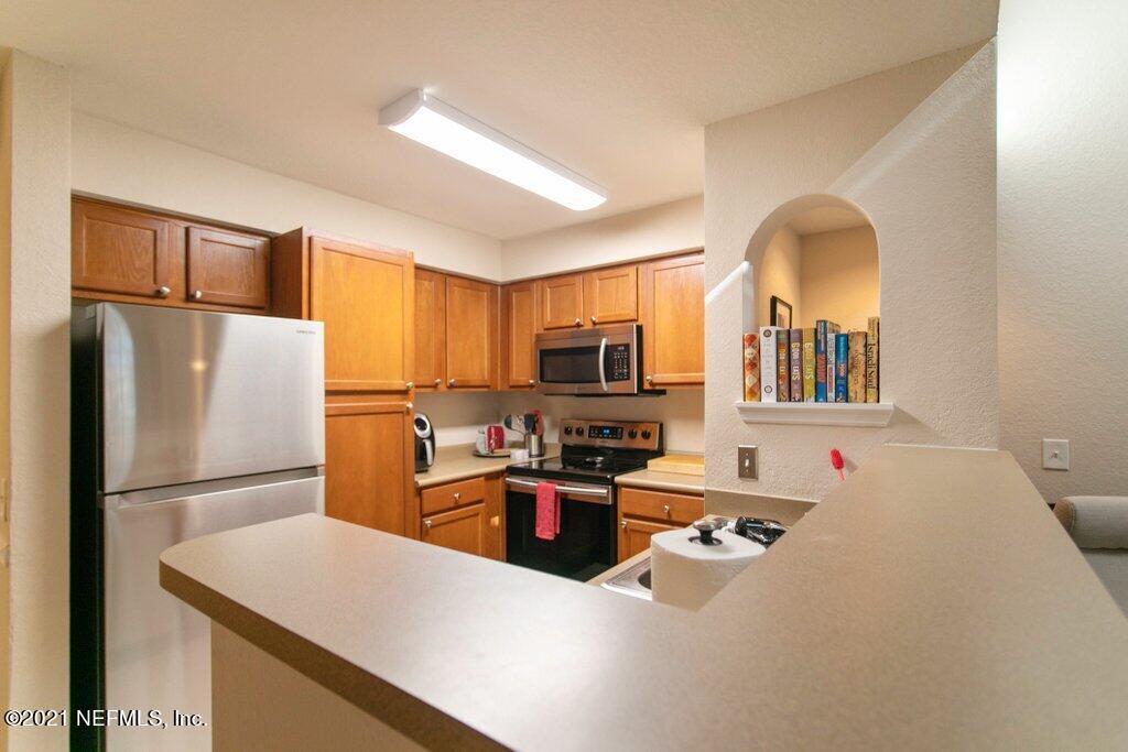 8550 Touchton Road, Unit 2136 Jacksonville, FL 32216 - Photo 14 of 44 8550 Touchton Rd Unit 2136 (17).jpg-SMAL