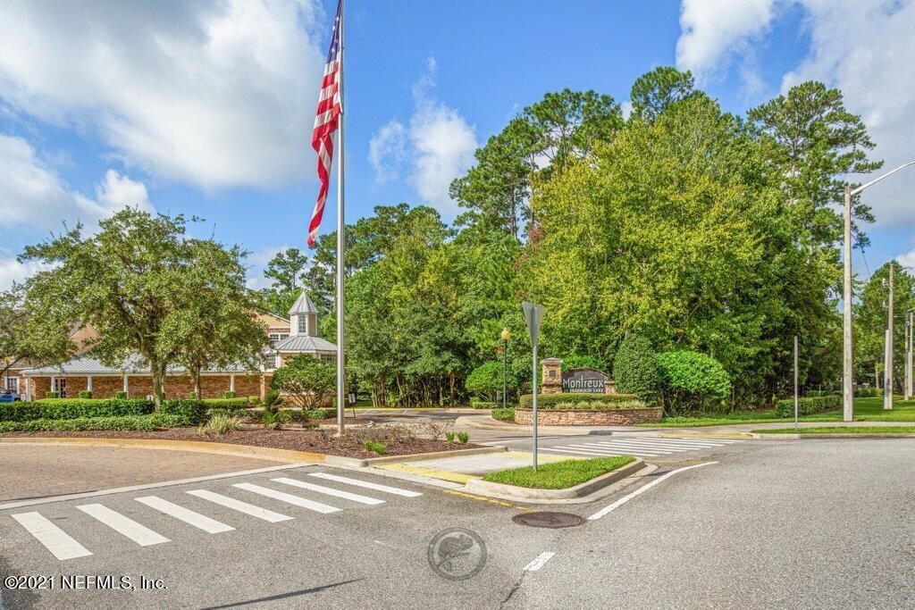 8550 Touchton Road, Unit 2136 Jacksonville, FL 32216 - Photo 25 of 44 OHO Amenities Library - Montreaux at Dee