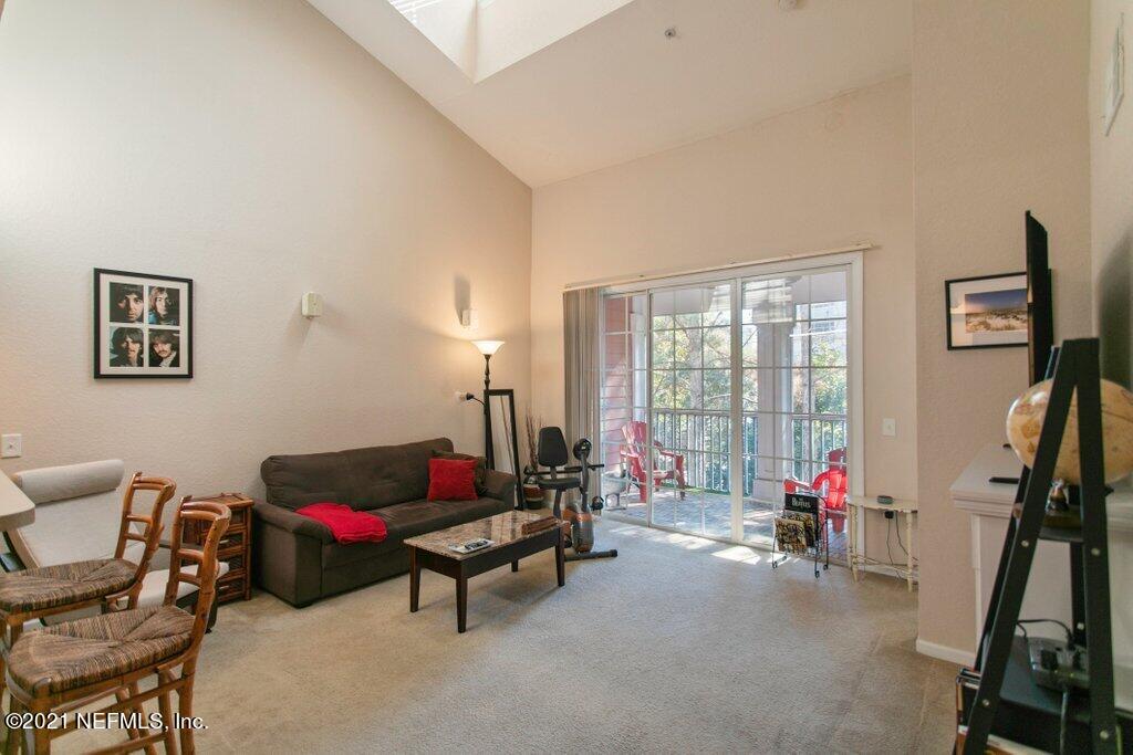 8550 Touchton Road, Unit 2136 Jacksonville, FL 32216 - Photo 3 of 44 8550 Touchton Rd Unit 2136 (22).jpg-SMAL