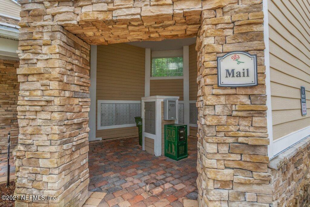 8550 Touchton Road, Unit 2136 Jacksonville, FL 32216 - Photo 40 of 44 OHO Amenities Library - Montreaux at Dee