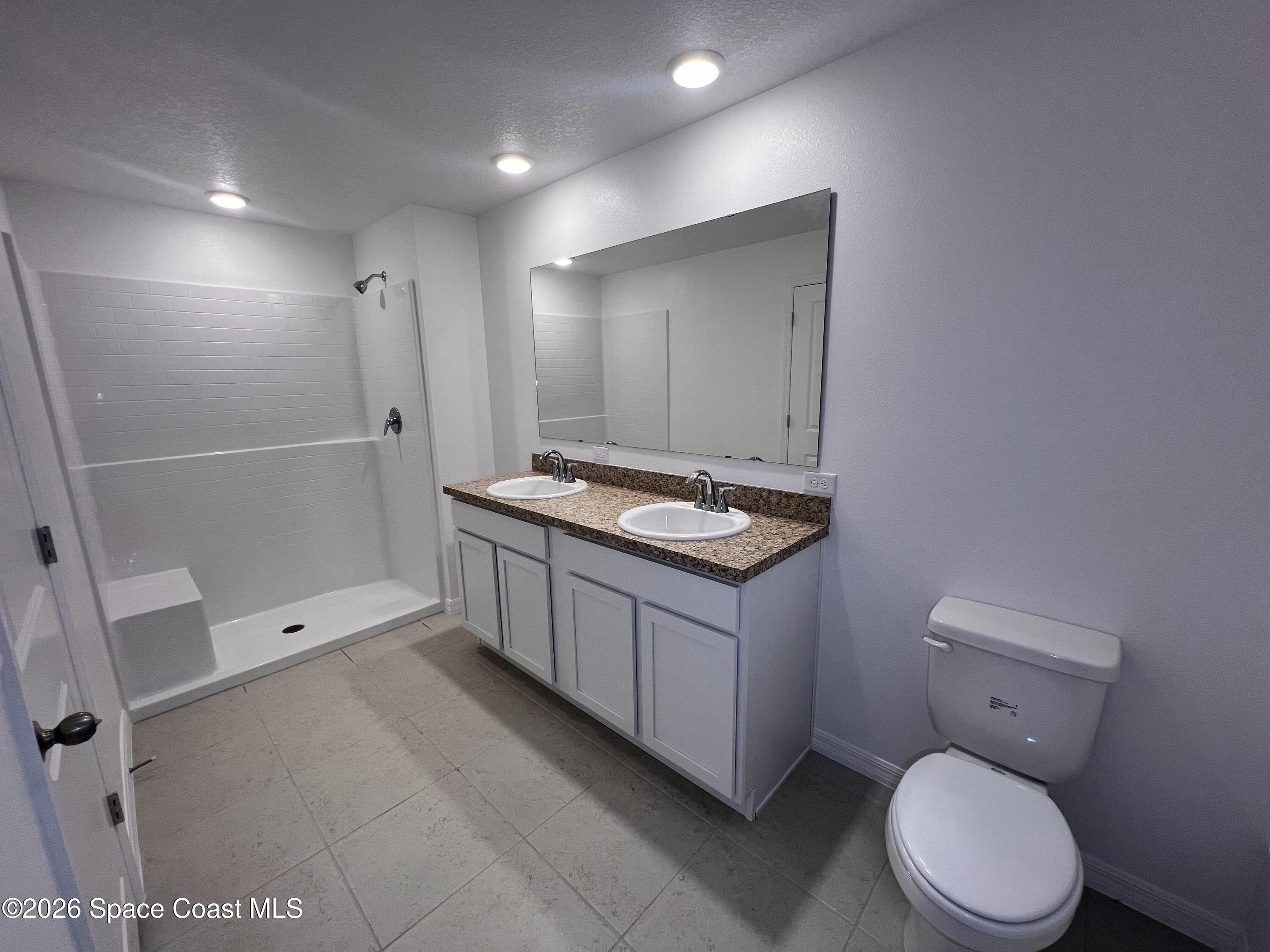 340 Wendover Road Southwest Palm Bay, FL 32908 - Photo 11 of 20 IMG_0278