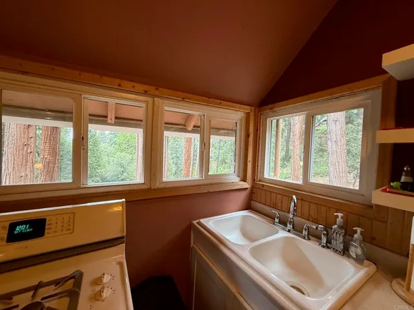 $275,000 | 32811 Birch Hill Road, Palomar Mountain, CA 92060