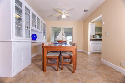 1529 Southwest Dyer Point Road Palm City, FL 34990 - Photo 7 of 20 Gallery Image 7