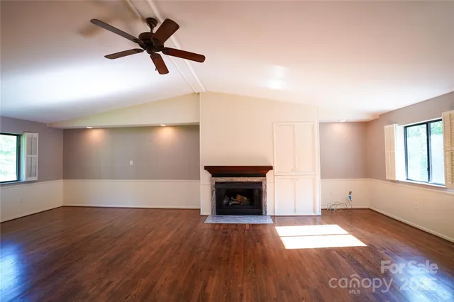 $675,000 | 262 Rooster Cove, Brevard, NC 28712