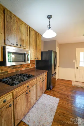 $675,000 | 262 Rooster Cove, Brevard, NC 28712