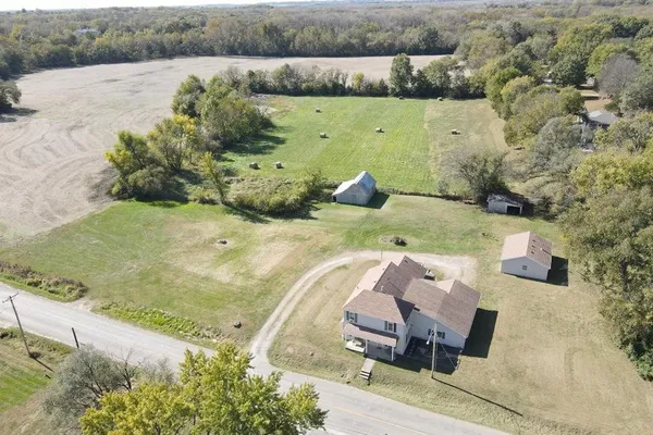 $675,000 | 501 North Platte Avenue, Edgerton, MO 64444