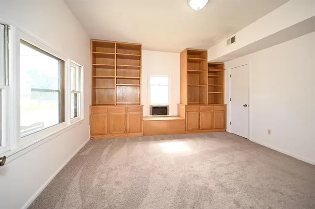 $749,000 | 501 North Platte Avenue, Edgerton, MO 64444