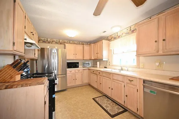 $675,000 | 501 North Platte Avenue, Edgerton, MO 64444