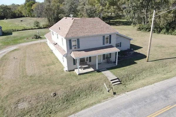 $675,000 | 501 North Platte Avenue, Edgerton, MO 64444