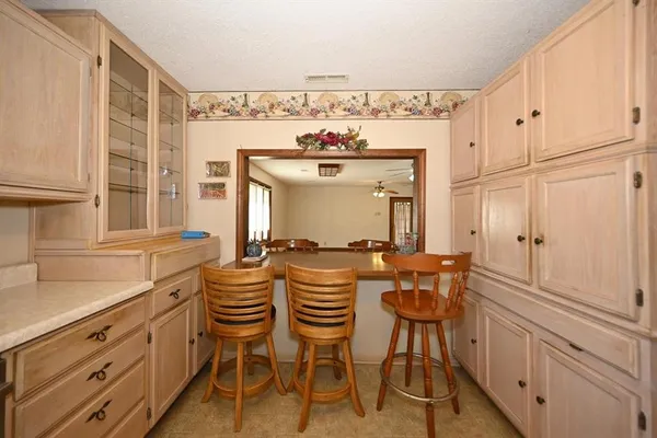 $675,000 | 501 North Platte Avenue, Edgerton, MO 64444