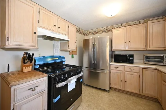 $749,000 | 501 North Platte Avenue, Edgerton, MO 64444