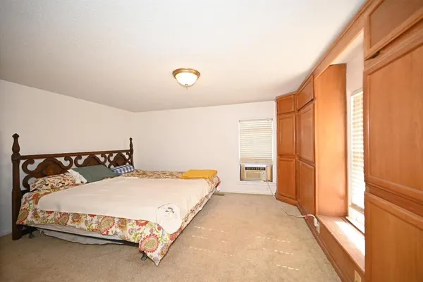 $675,000 | 501 North Platte Avenue, Edgerton, MO 64444