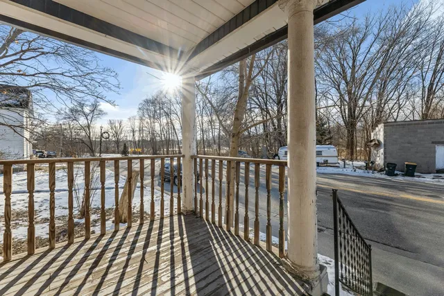 $1 | 104 Center Street, Wonewoc, WI 53968