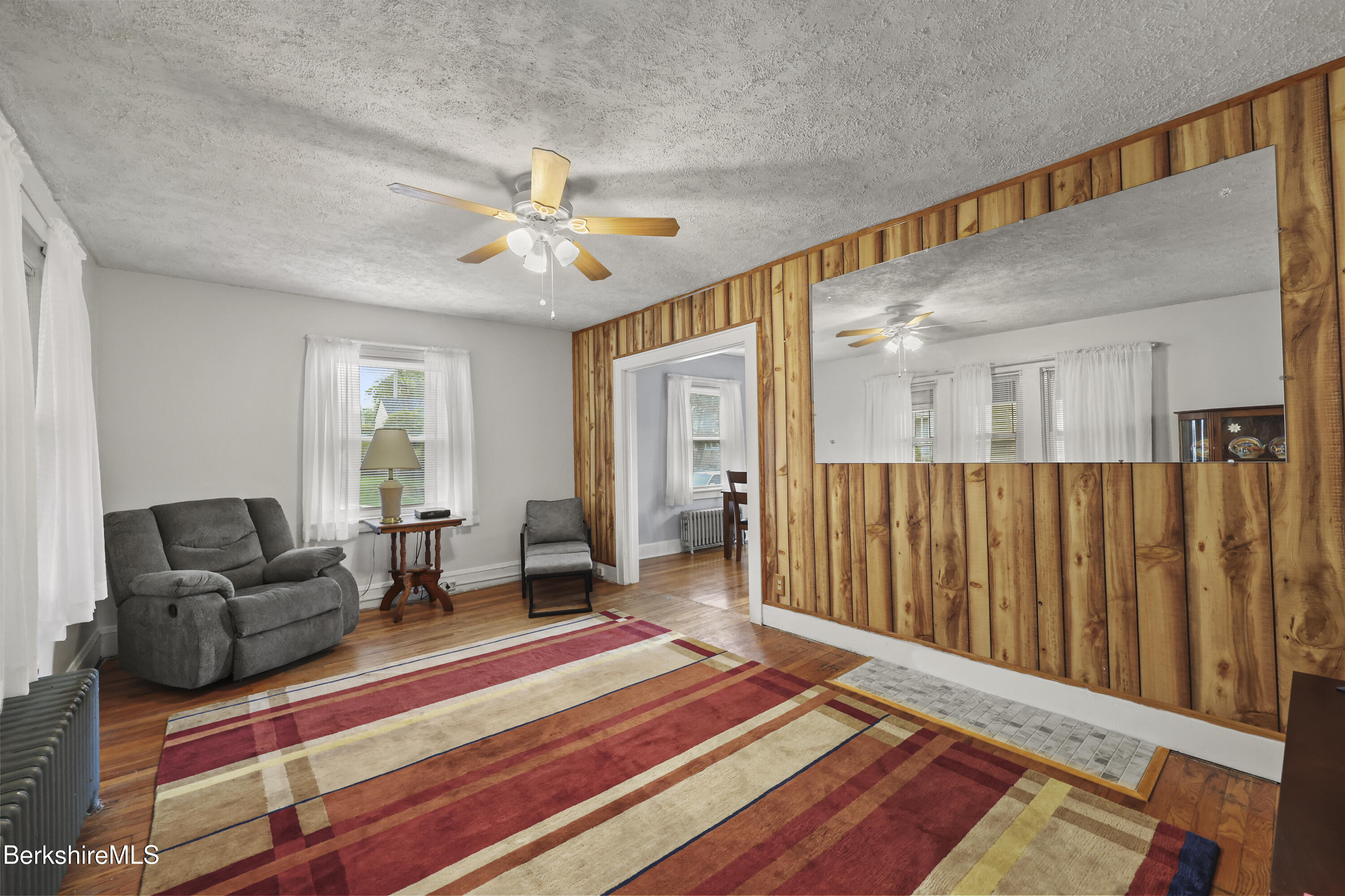 142 Benedict Road Pittsfield, MA 01201 - Photo 5 of 31 Living Room