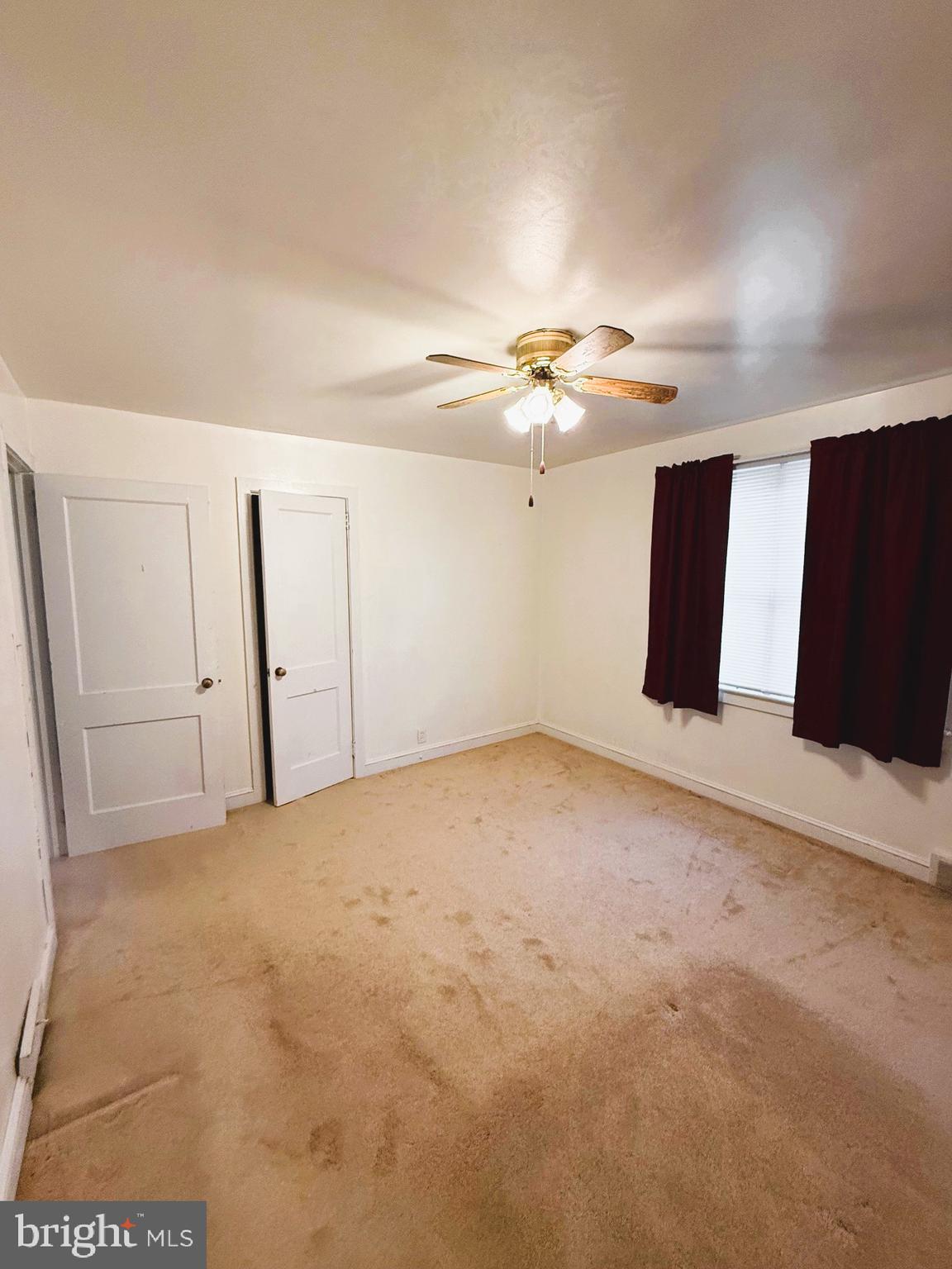 18 Cornell Avenue Bridgeton, NJ 08302 - Photo 11 of 20 a view of a livingroom with a ceiling fan