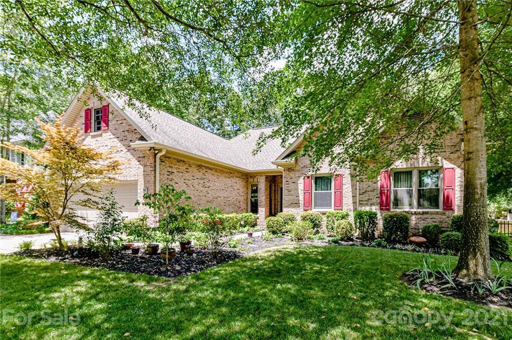 8119 Stevens Mill Road Matthews, NC 28104 - Photo 2 of 37 Gallery Image 2