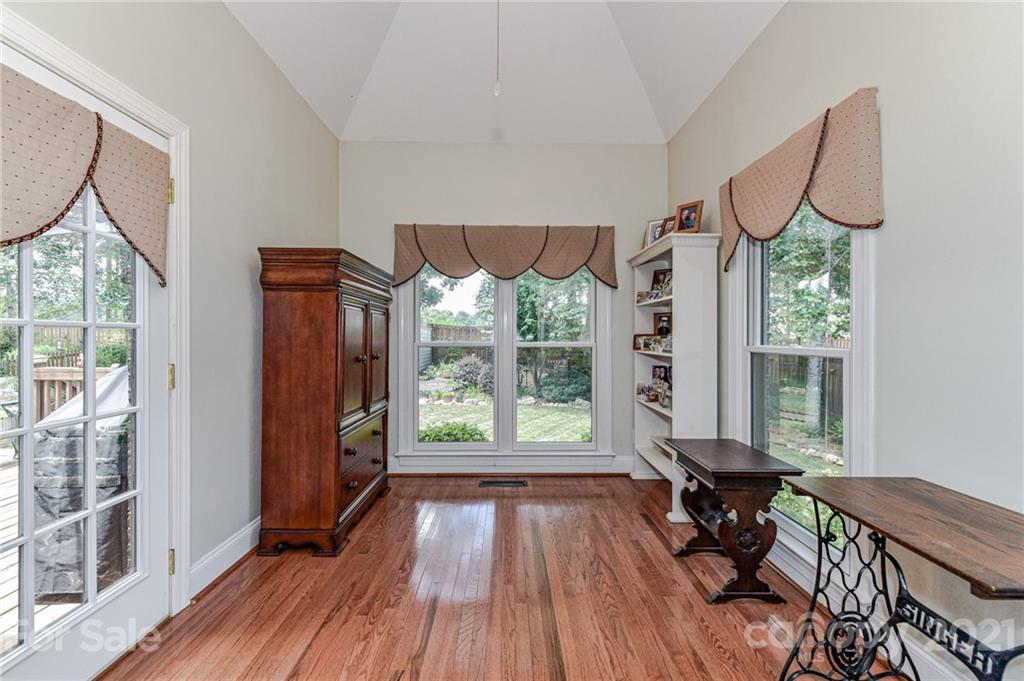 8119 Stevens Mill Road Matthews, NC 28104 - Photo 21 of 37 Gallery Image 21