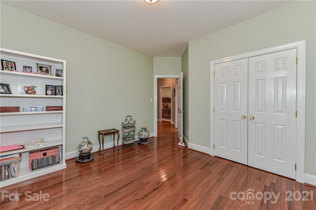 8119 Stevens Mill Road Matthews, NC 28104 - Photo 28 of 37 Gallery Image 28