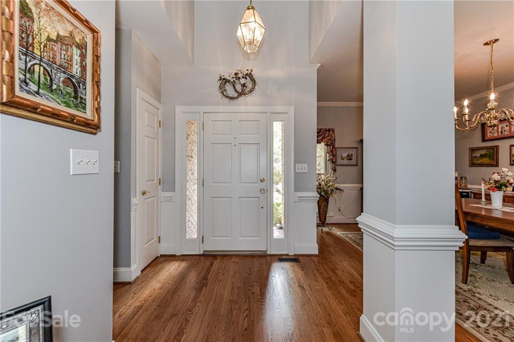 8119 Stevens Mill Road Matthews, NC 28104 - Photo 4 of 37 Gallery Image 4