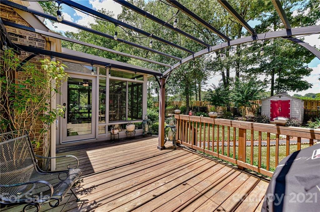 8119 Stevens Mill Road Matthews, NC 28104 - Photo 32 of 37 Gallery Image 32