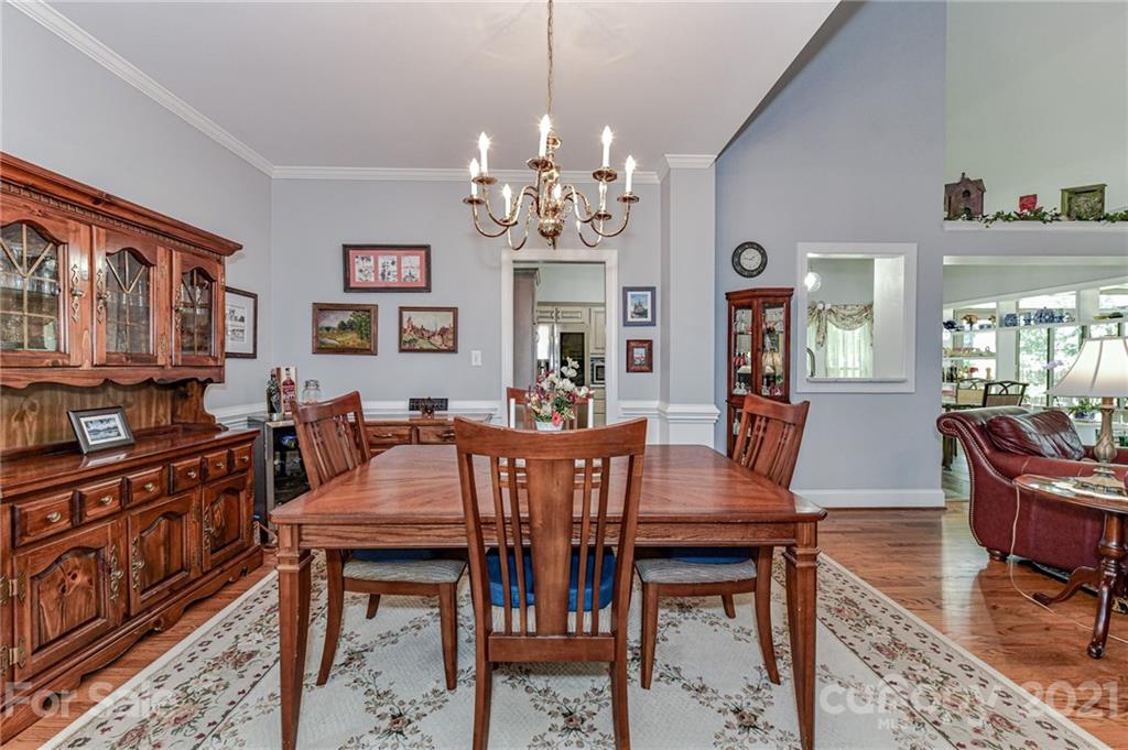 8119 Stevens Mill Road Matthews, NC 28104 - Photo 6 of 37 Gallery Image 6