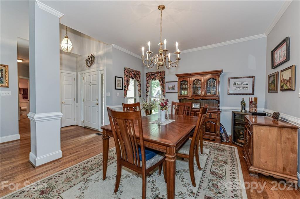 8119 Stevens Mill Road Matthews, NC 28104 - Photo 8 of 37 Gallery Image 8