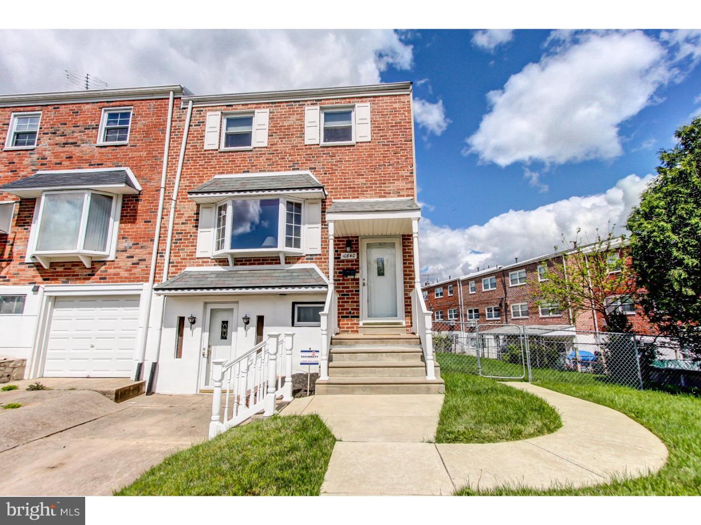 10840 East Keswick Road Philadelphia, PA 19154 - Photo 1 of 18 Exterior Front